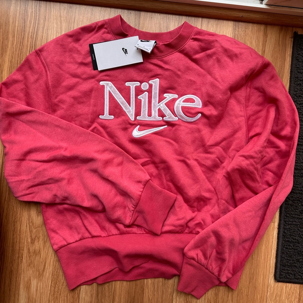 Pink Nike cropped crew neck